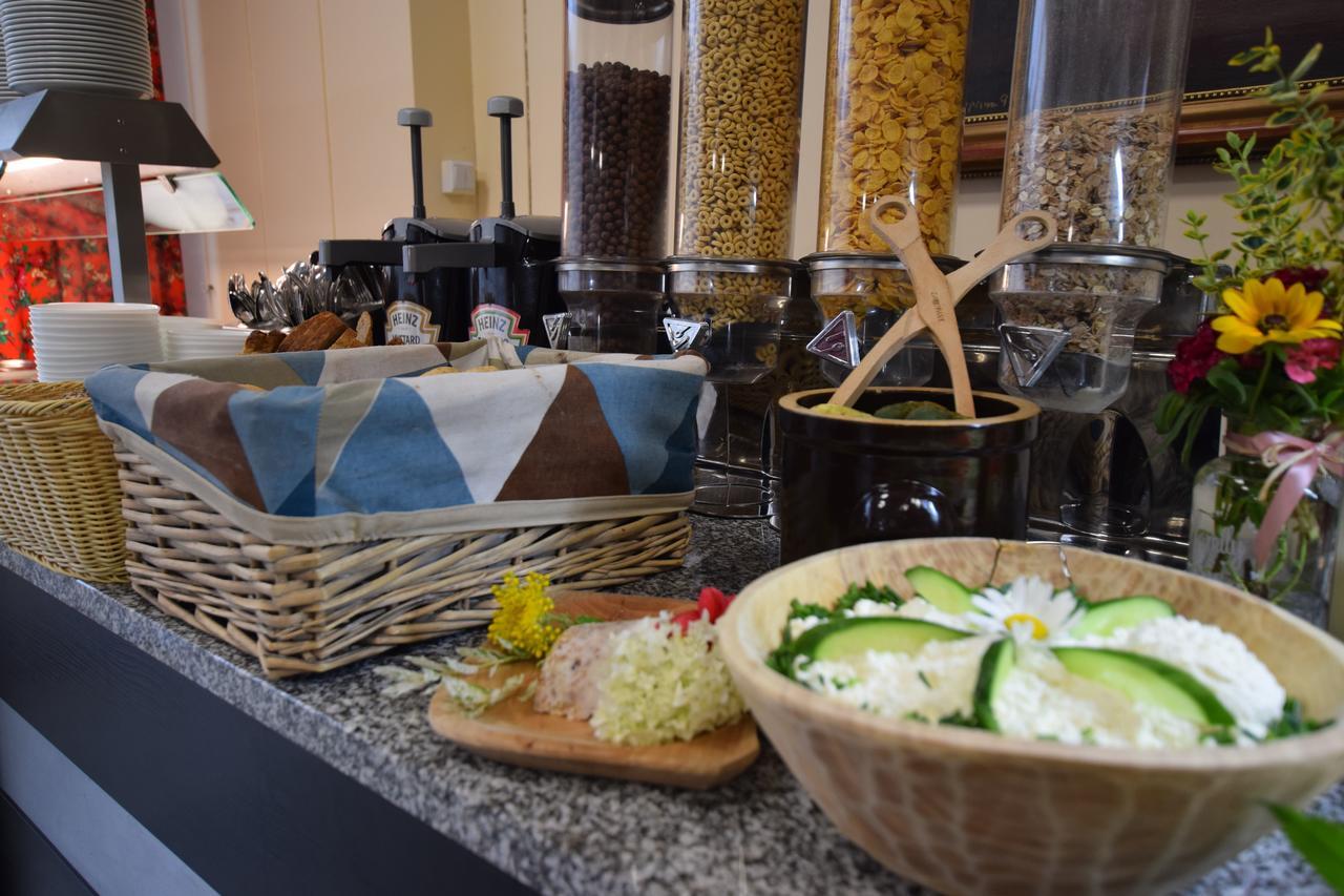 Dafne Zakopane Bed & Breakfast ภายนอก รูปภาพ